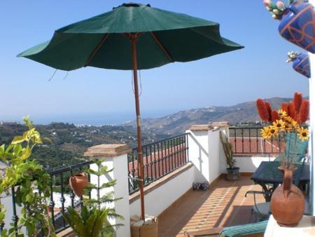 Atico Frigiliana Apartment Exterior photo
